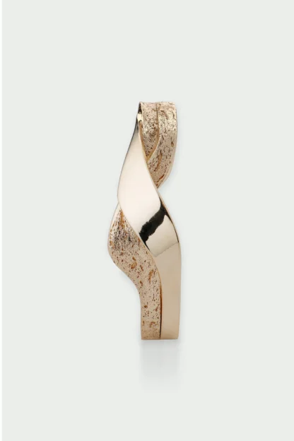Tutti & Co Wave Bangle Gold - Image 4