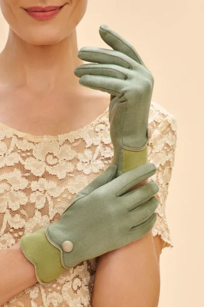 Powder at Gifted Boston Spa - Pandora Glove Sage