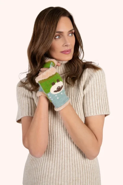 Powder at Gifted Boston Spa - Sheep Wristwarmer