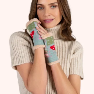 Powder at Gifted Boston Spa - Toadstool Wristwarmer