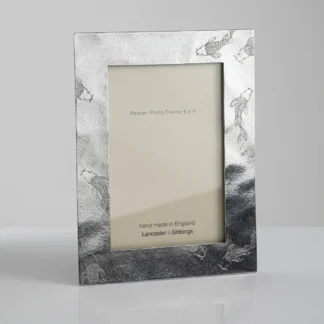 Lancaster & Gibbings Fish Pond Frame 6"x 4"