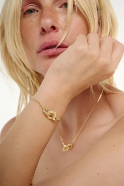 Tutti & Co Bind Bracelet Gold - Image 3