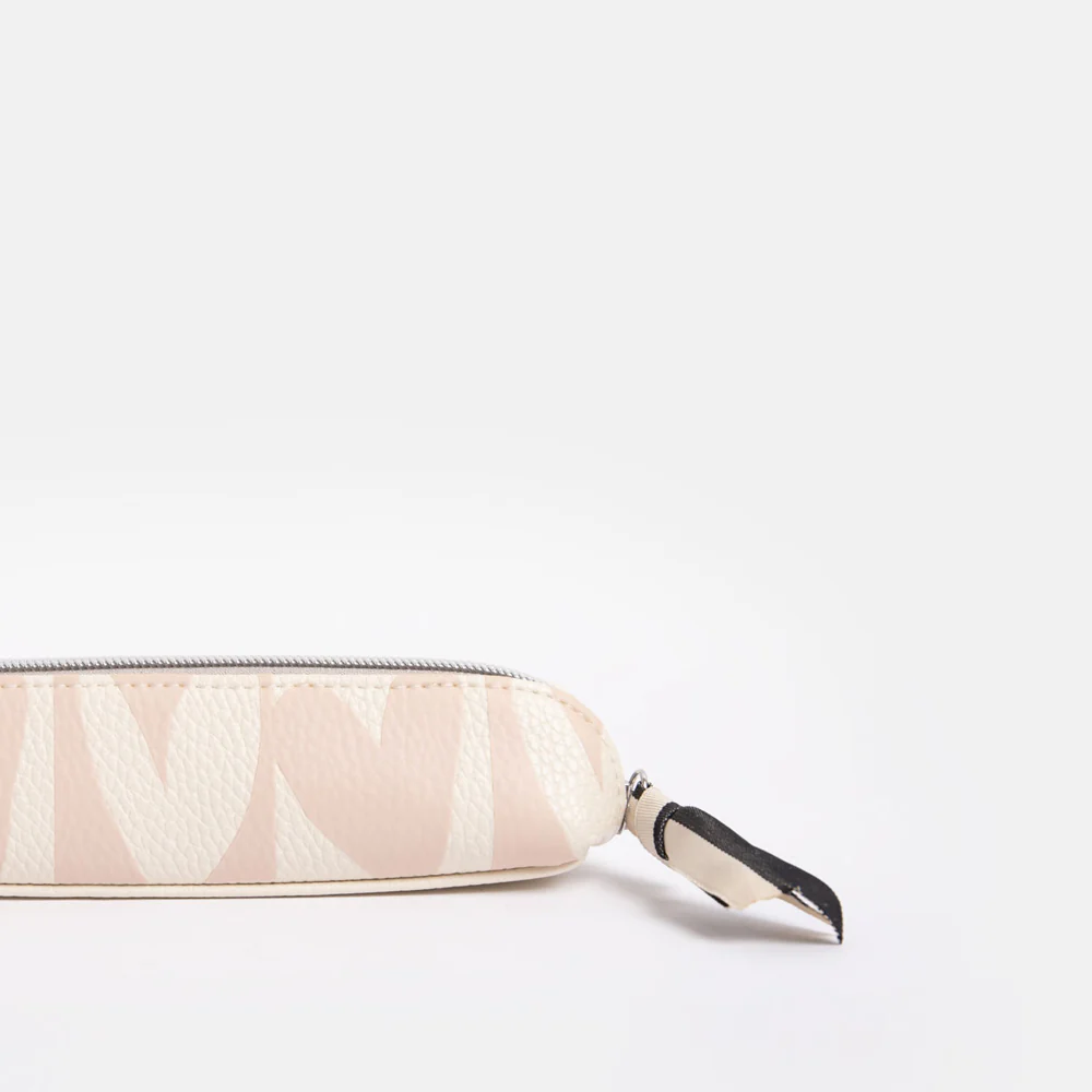 Caroline Gardner Pink Checkmate Hearts Pencil Case - Image 5