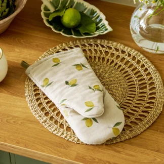 Sophie Allport at Gifted Boston Spa - Lemons Oven Mitt