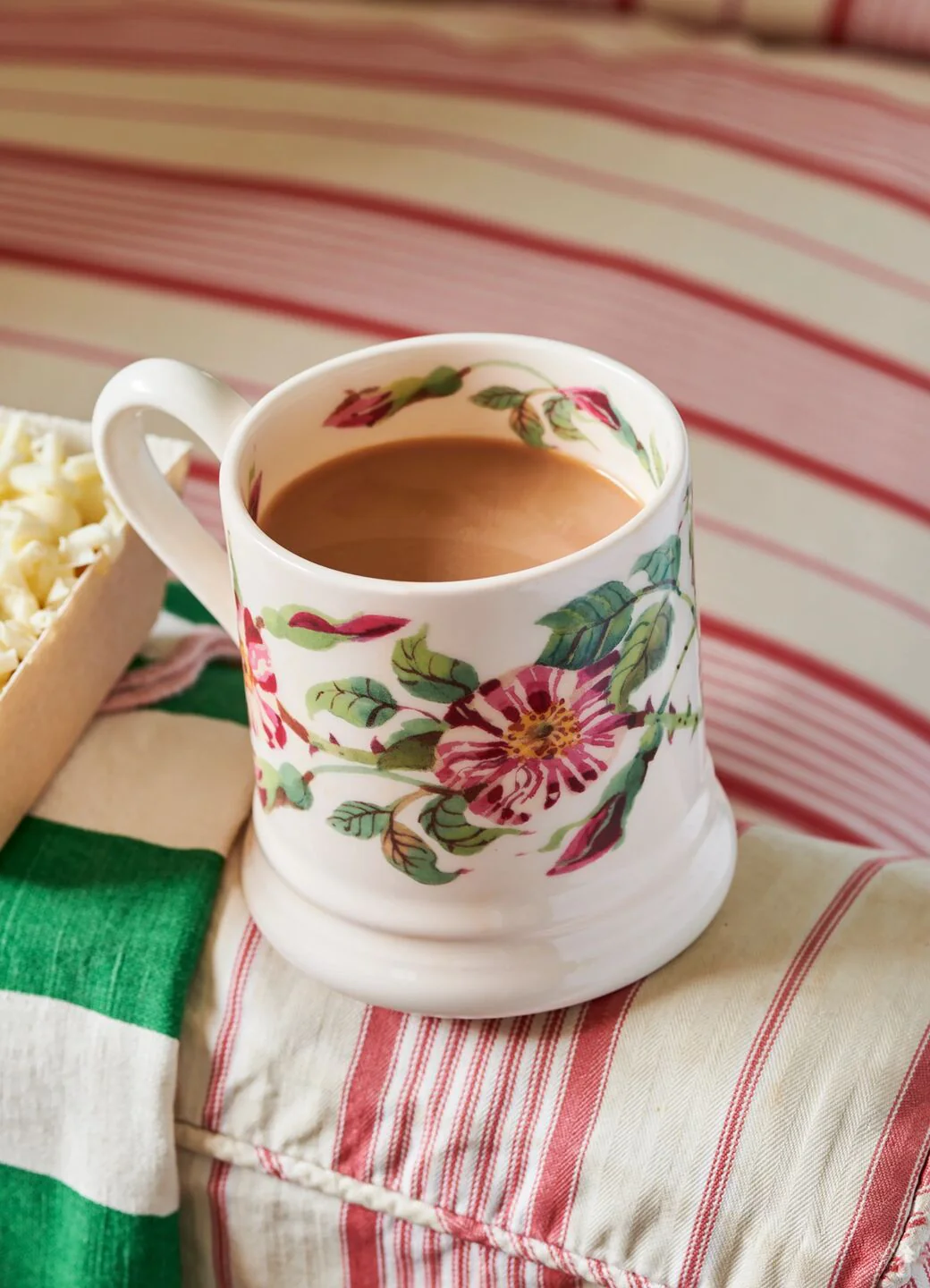 Emma Bridgewater Rosa Mundi 1/2 Pint Mug - Image 8