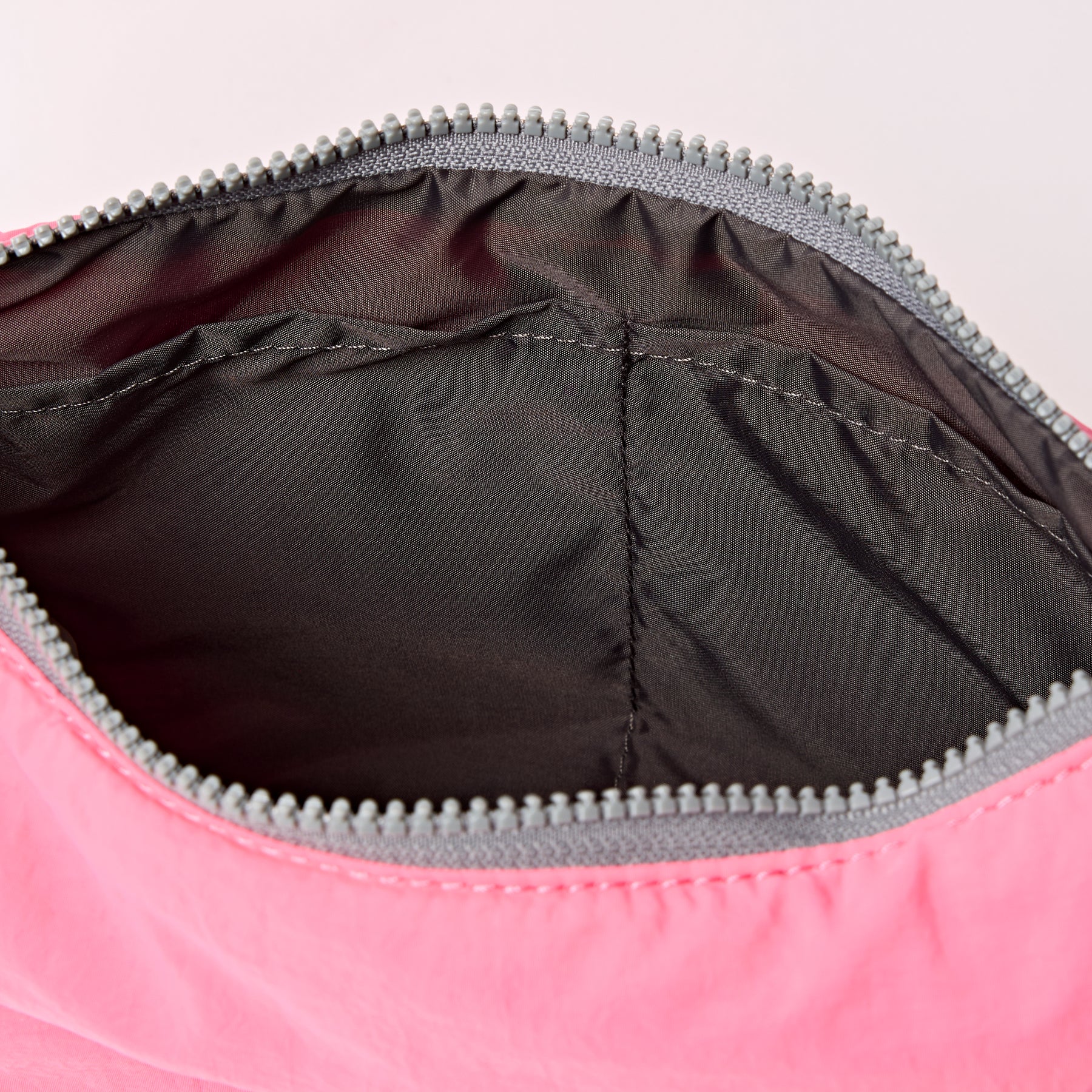 Roka Farringdon Taslon Bag Pink Lemonade - Image 6
