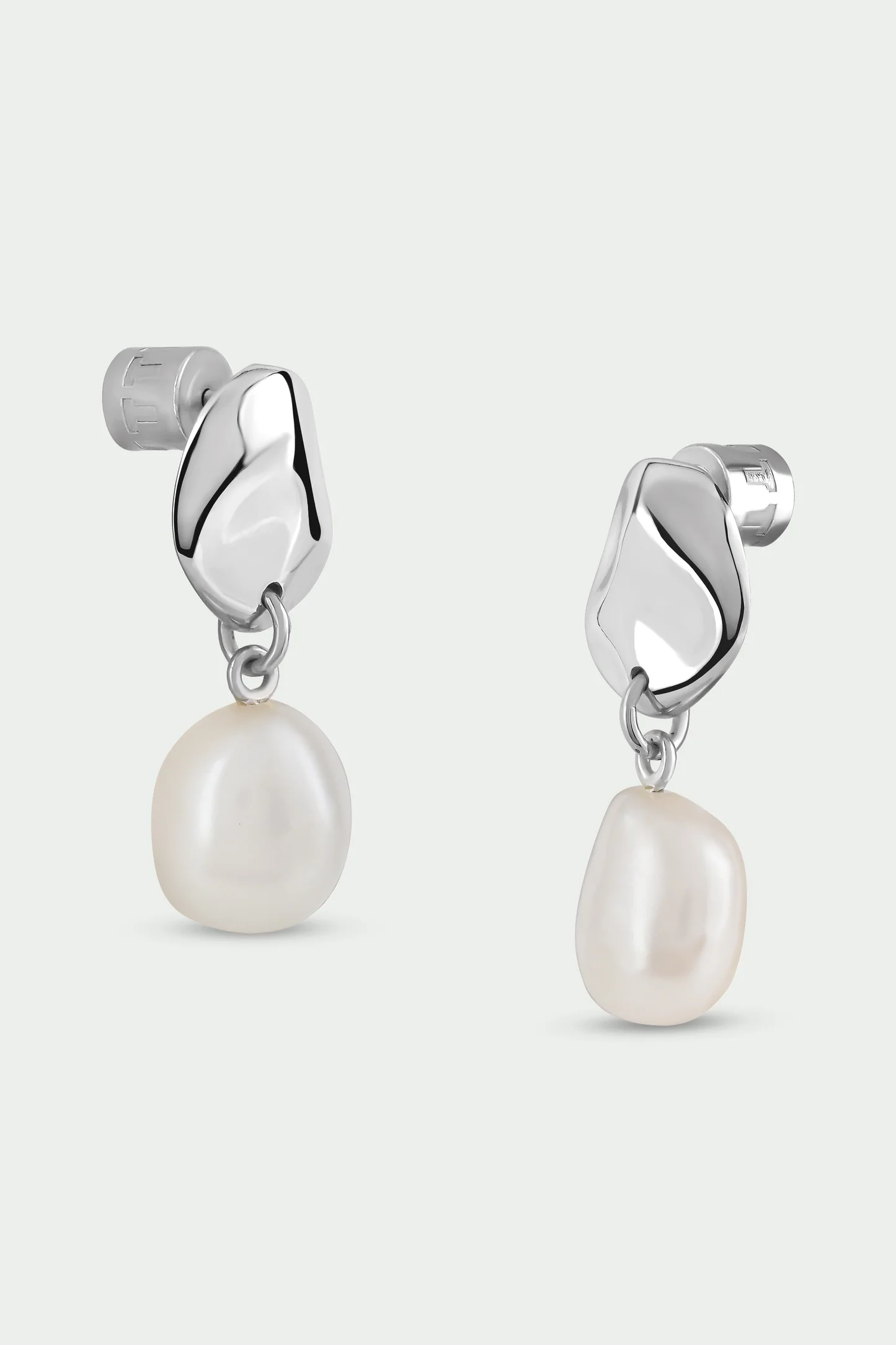 Tutti & Co Perla Earrings Silver - Image 4