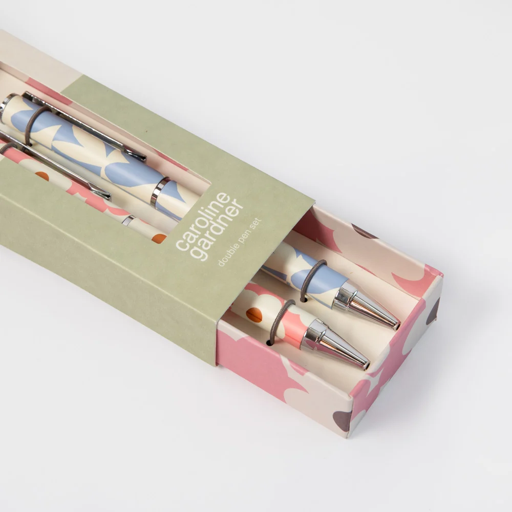Caroline Gardner Pink Flower and Blue Hearts Set of 2 Boxed Pens - Image 4