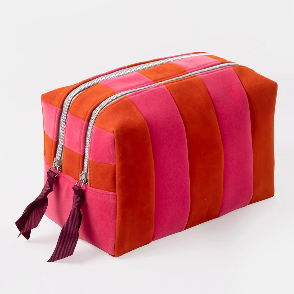 Caroline Gardner at Gifted Boston Spa - Pink Orange Large Travel Washbag
