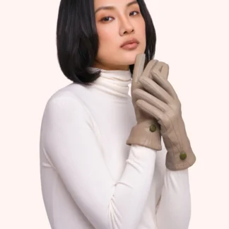 Powder at Gifted Boston Spa - Emma Gloves Cream