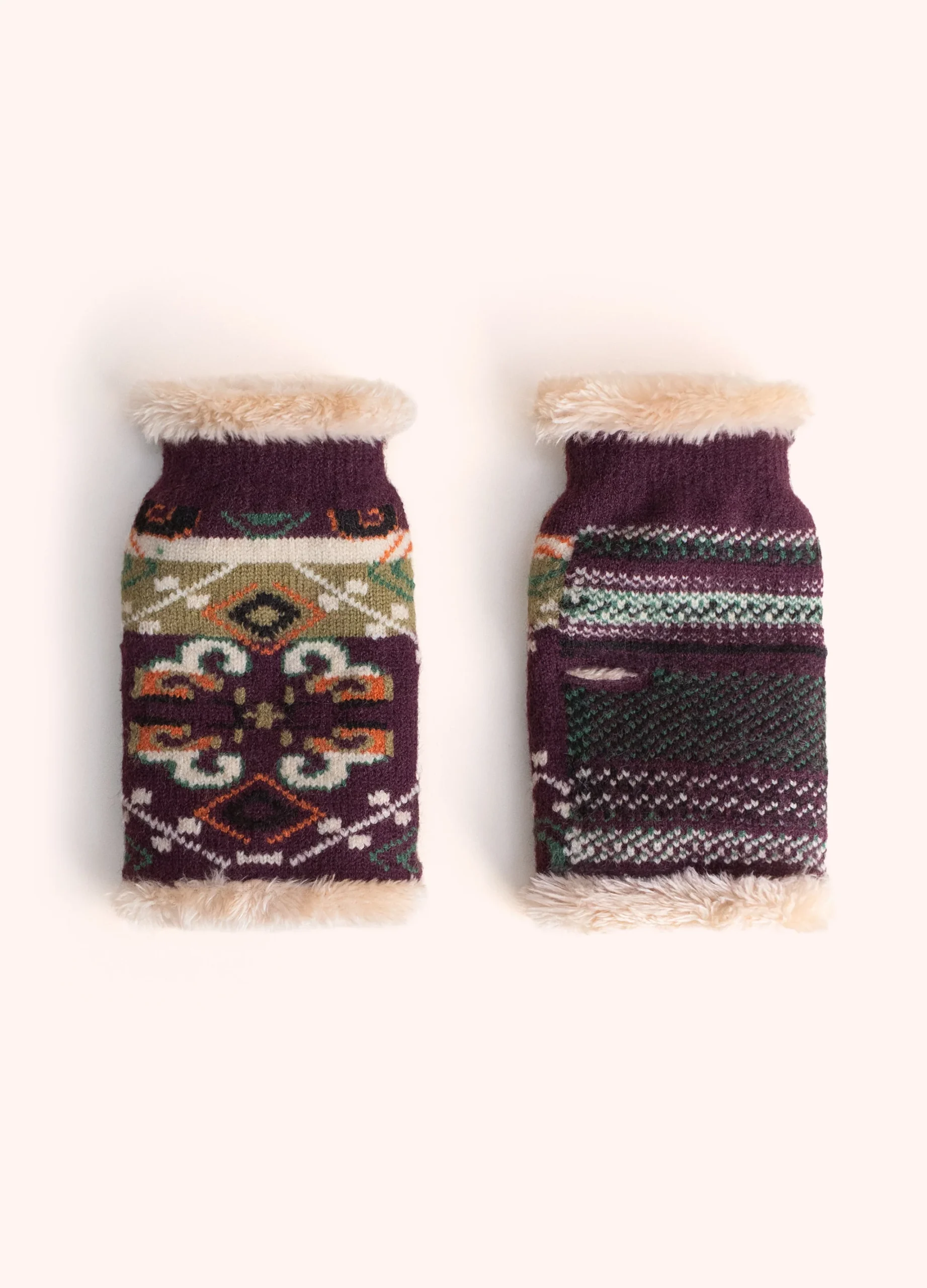 Powder Scandy Cosy Wrist Warmers Damson - Image 2