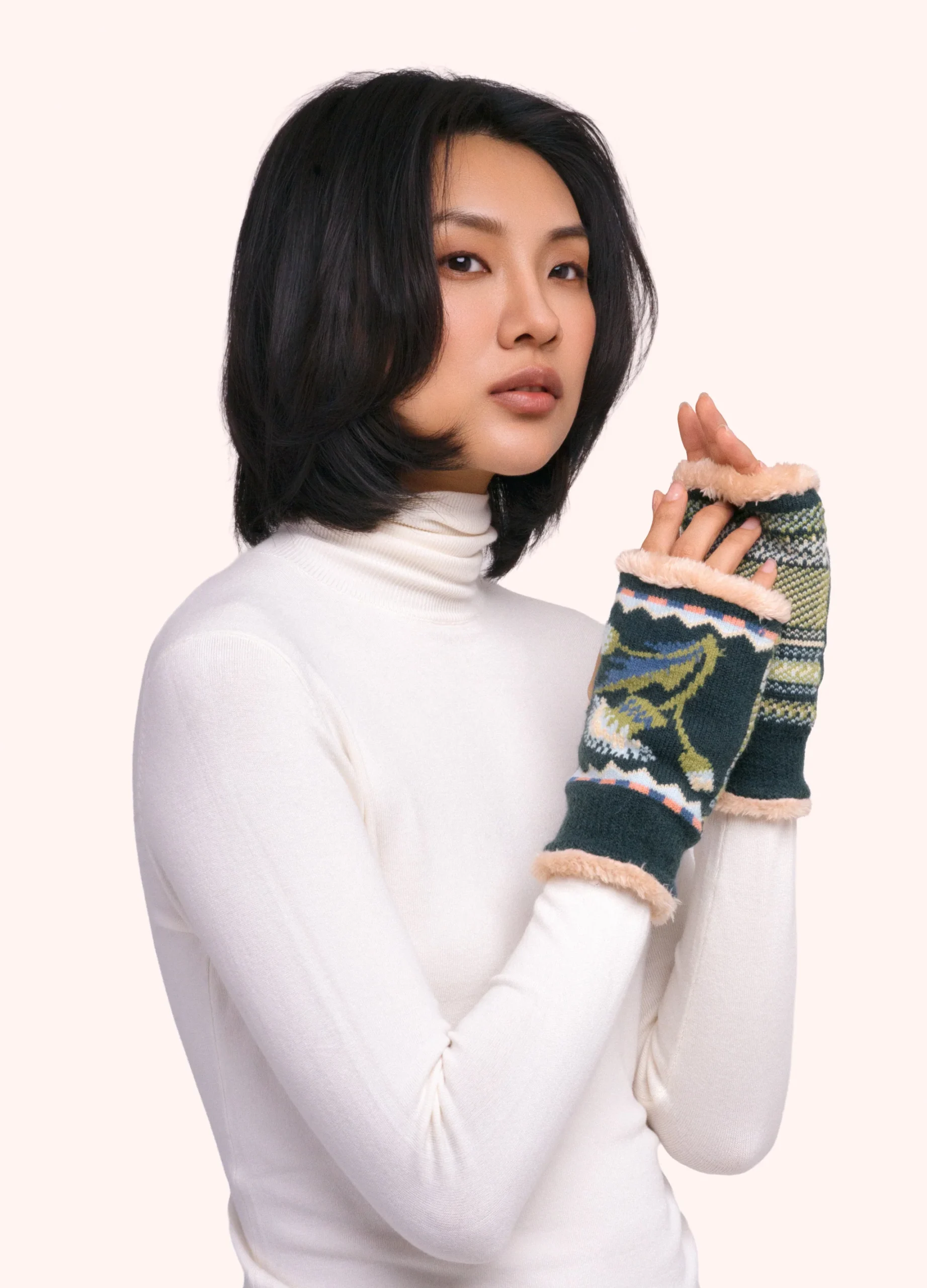 Powder at Gifted Boston Spa - Thistle Wrist Warmers Navy Mix
