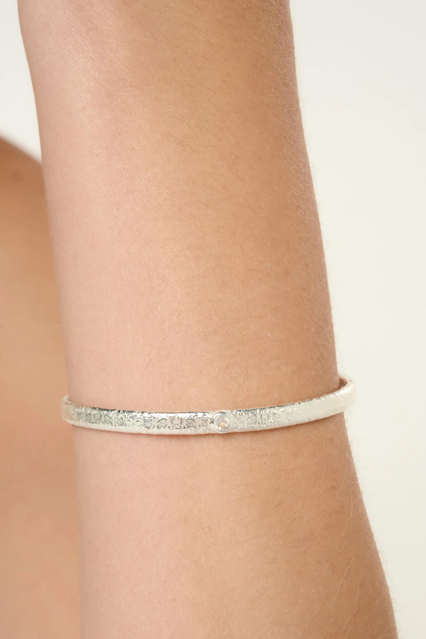 Tutti & Co Birthstone Moonstone Bangle Silver BR791S