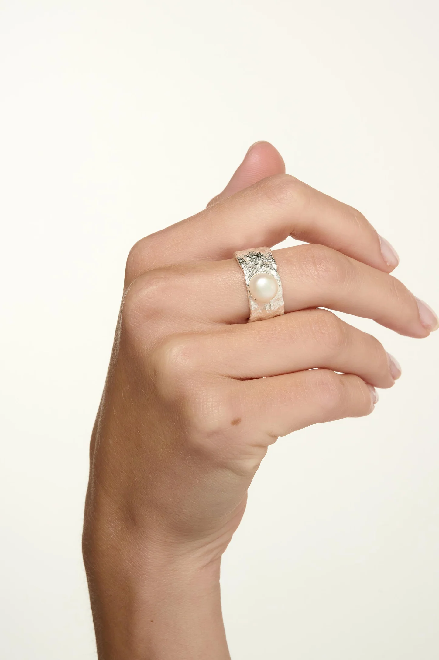 Tutti at Gifted Boston Spa - Iris Ring Silver RN379Sm